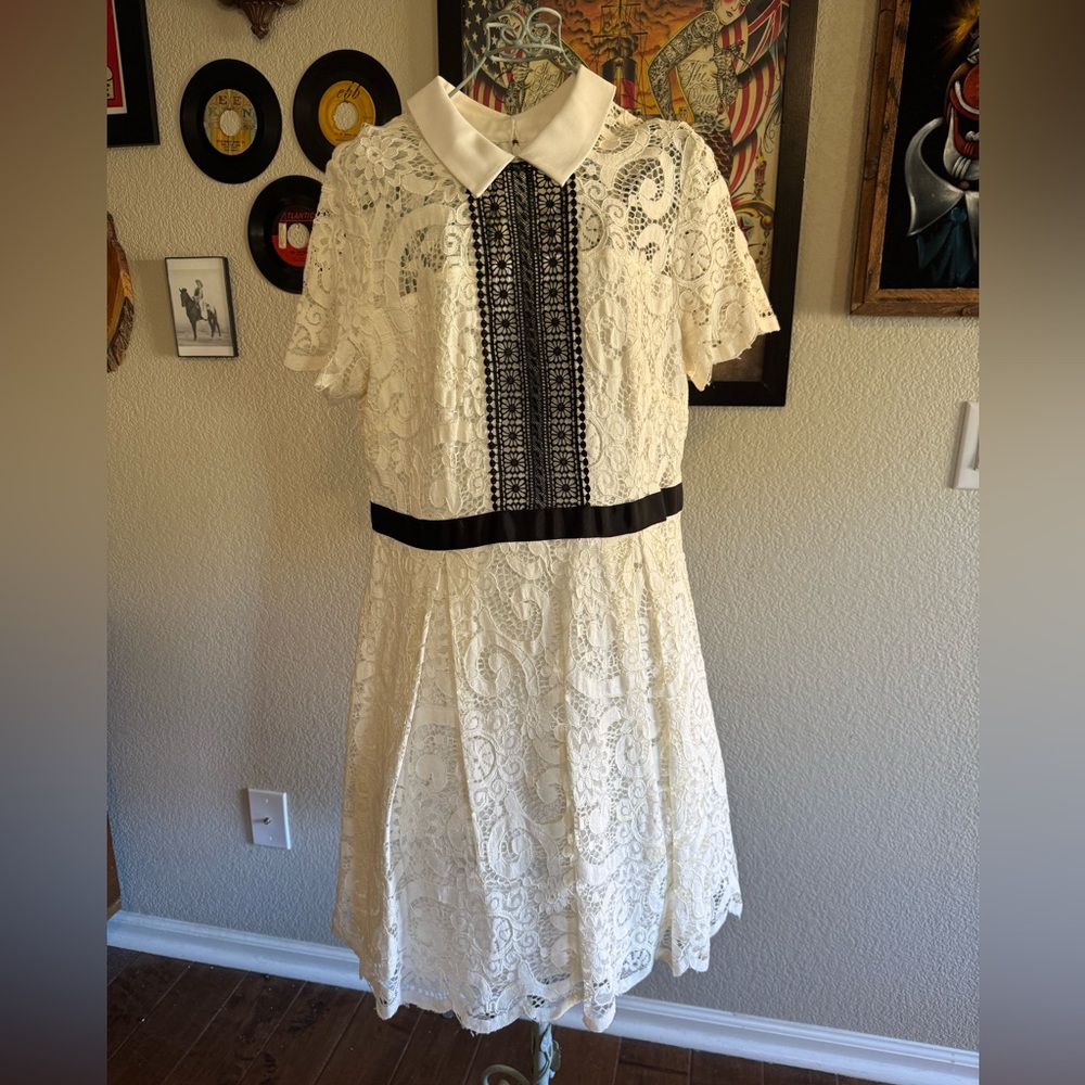 White & black Lace Nanette Lepore Collar Dress size 14